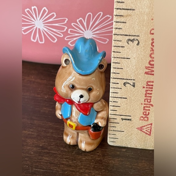 Vintage Kitschy Capilano Ceramic Cowboy Teddy Bear🧸🤠 - Picture 8 of 8